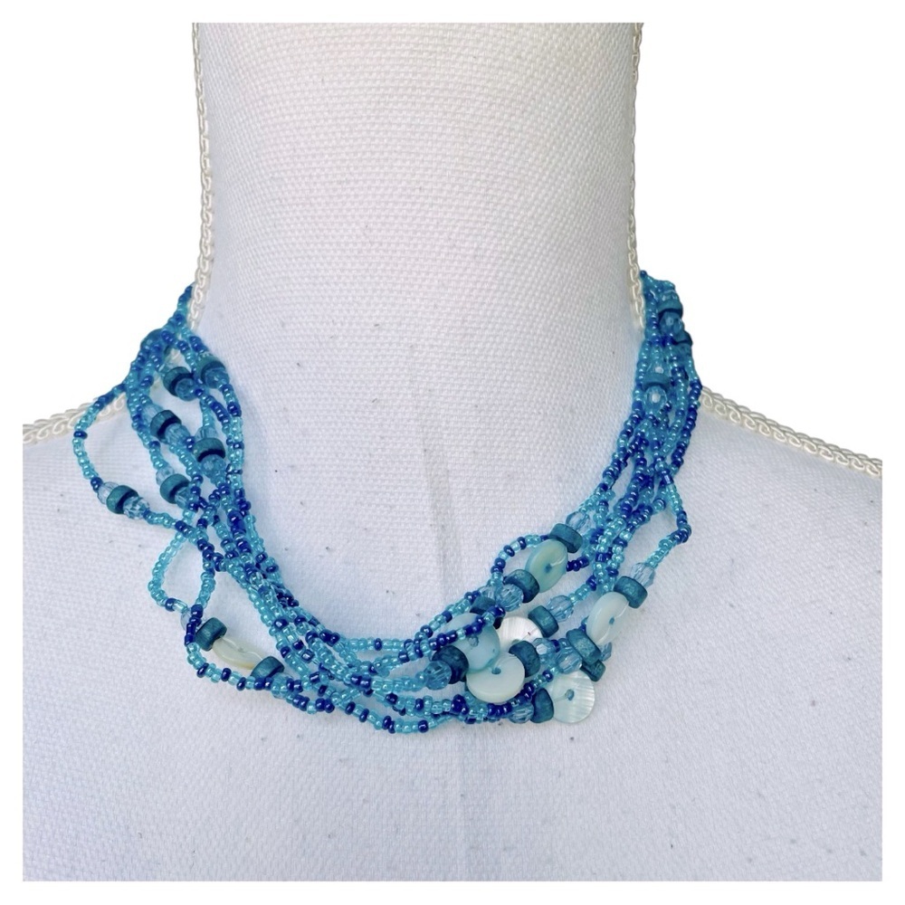 Elegant Blue Beaded Necklace